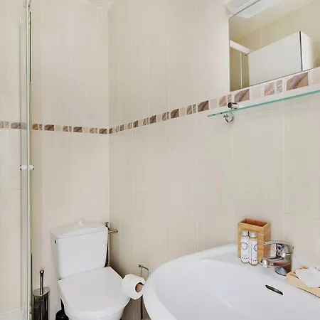 Cozy - Rue De Bretagne *