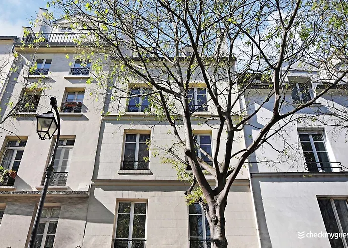 Lägenhet Cozy - Rue De Bretagne
